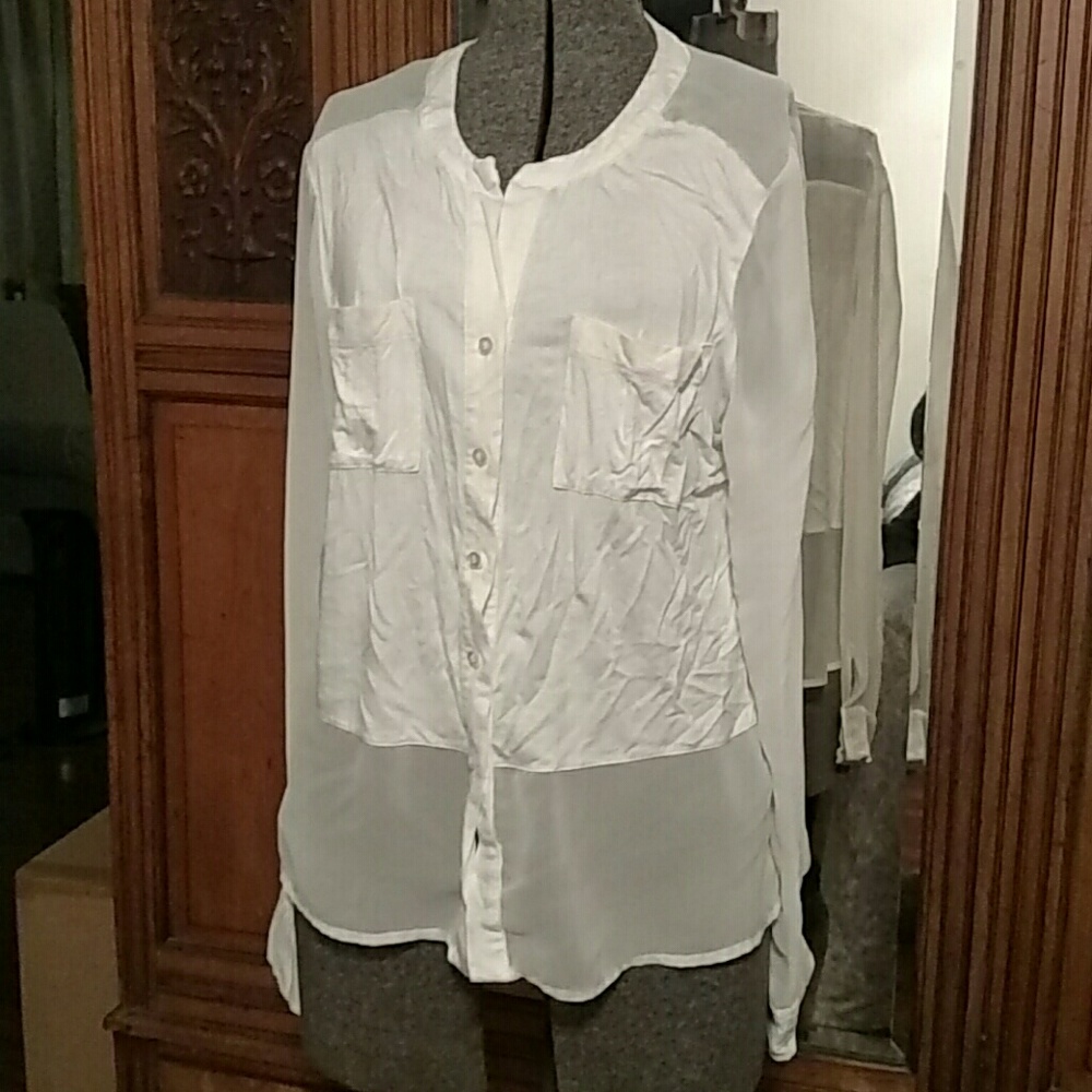Mixed media l/s top